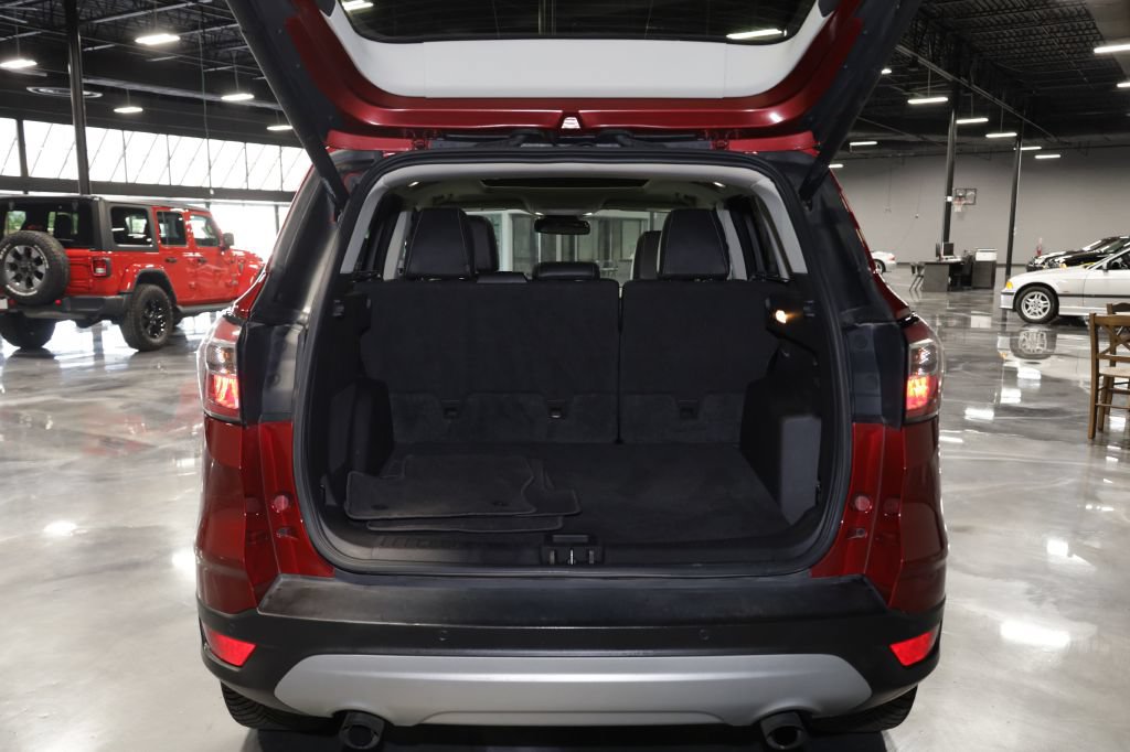Used 2017 Ford Escape Titanium w/ Equipment Group 301A FWD image 30