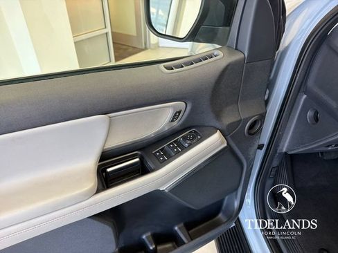 Certified 2025 Ford Expedition Active RWD image 15