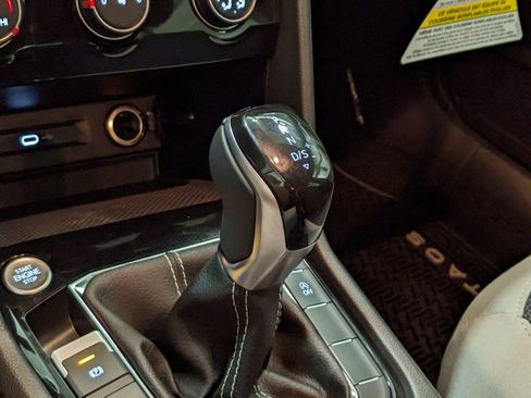 New 2026 Volkswagen Taos S image 18