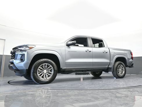 Used 2023 Chevrolet Colorado LT w/ LT Convenience Package image 55