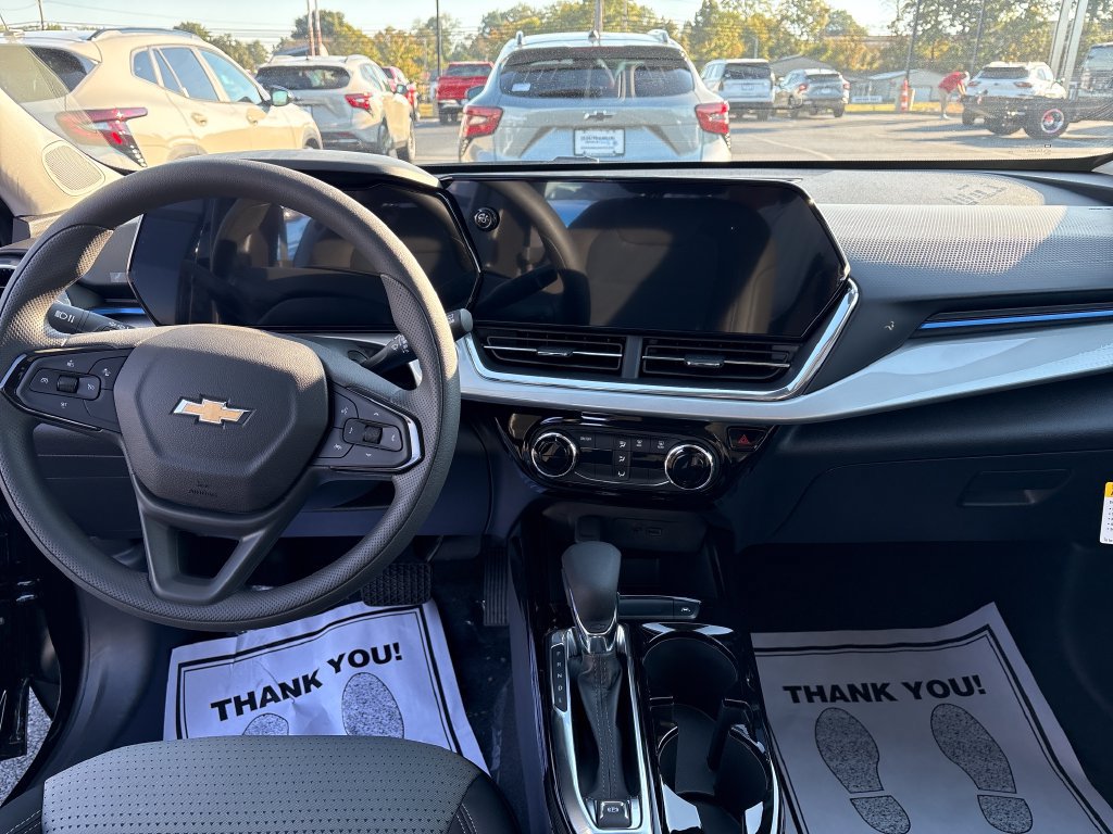 New 2026 Chevrolet Trax LT FWD image 15