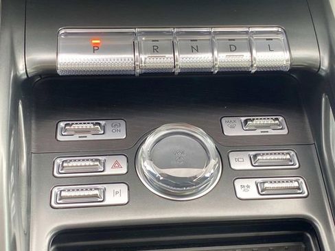 New 2026 Lincoln Nautilus Reserve image 26