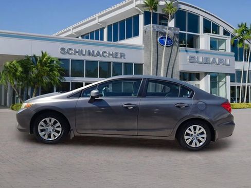 Used 2012 Honda Civic LX image 4