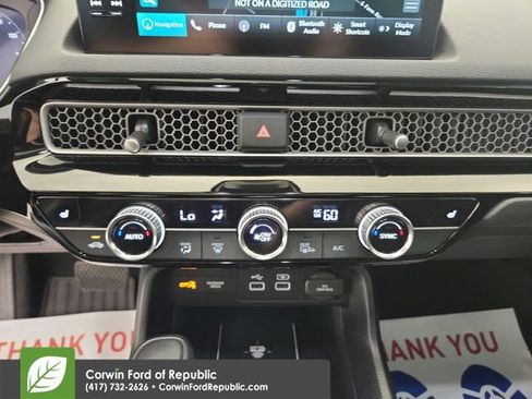 Used 2024 Honda Civic Touring image 21