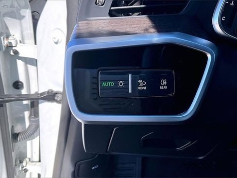 Used 2023 Audi A7 3.0T Prestige w/ Luxury Package image 26