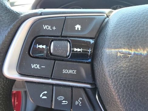 Used 2019 Honda Accord LX image 11