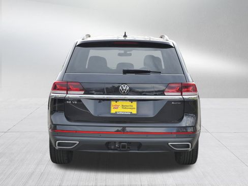 Used 2023 Volkswagen Atlas SE w/ Black Wheel Package AWD/4WD image 6