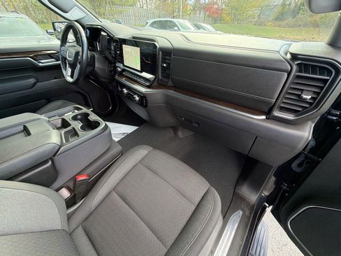 Certified 2022 GMC Sierra 1500 Elevation image 28