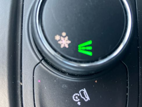 Used 2019 GMC Terrain SLT w/ Preferred Package FWD image 25