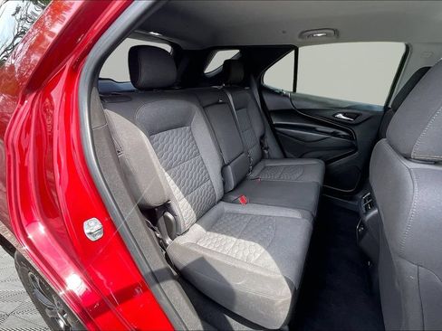 Used 2020 Chevrolet Equinox LT AWD/4WD image 28