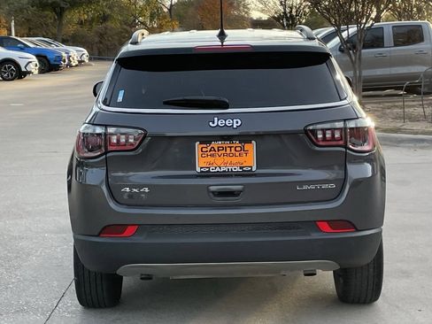 Used 2024 Jeep Compass Limited image 5
