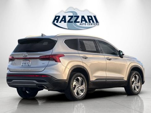 Used 2023 Hyundai Santa Fe SEL image 3