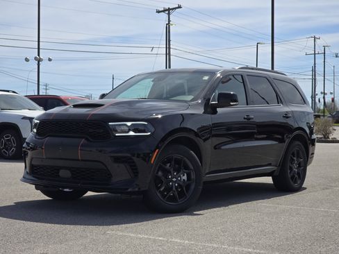 New 2026 Dodge Durango GT image 2