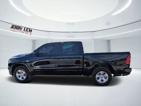 New 2026 RAM 1500 Big Horn AWD/4WD image 6