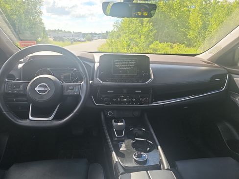 Certified 2023 Nissan Rogue SL w/ SL Premium Package AWD/4WD image 18