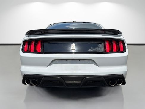 Used 2017 Ford Mustang Shelby GT350 w/ Electronics Package RWD image 4