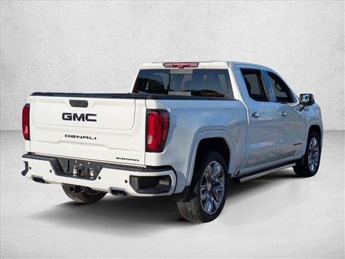 Used 2023 GMC Sierra 1500 Denali w/ Denali Reserve Package AWD/4WD image 5