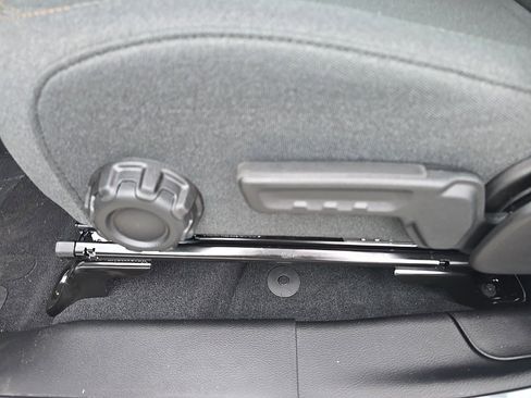 New 2026 Jeep Gladiator Sport image 21