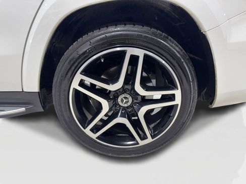 Used 2019 Mercedes-Benz GLS 550 4MATIC image 49