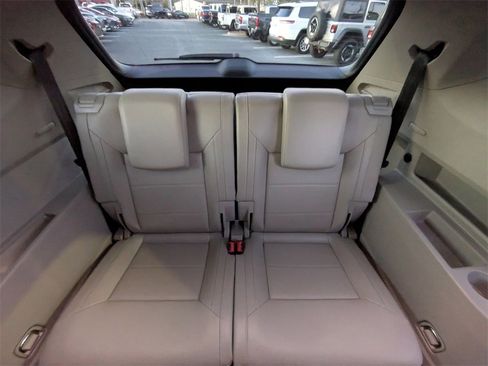 Used 2022 Volkswagen Atlas SE image 15