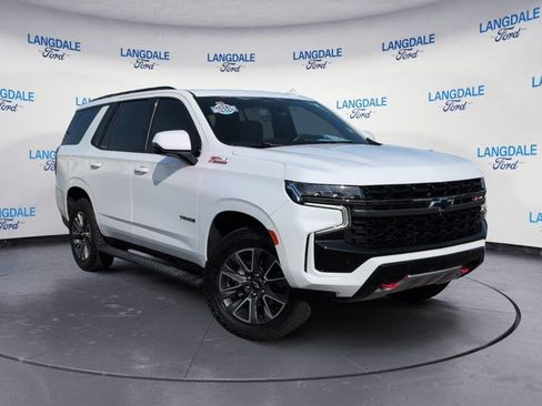 Used 2022 Chevrolet Tahoe Z71 w/ Luxury Package AWD/4WD image 29