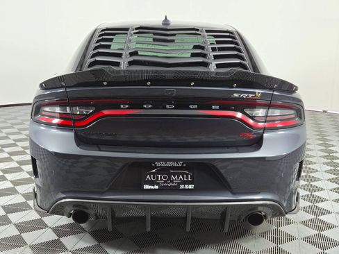 Used 2018 Dodge Charger R/T Scat Pack RWD image 6