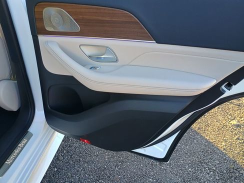 New 2026 Mercedes-Benz GLE 350 4MATIC image 21