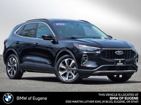 Used 2024 Ford Escape Platinum AWD/4WD image 1