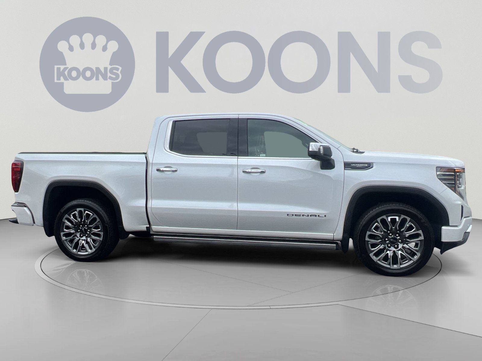 Used 2024 GMC Sierra 1500 Denali Ultimate AWD/4WD image 10