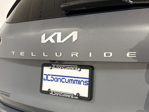 Used 2024 Kia Telluride LX AWD/4WD image 27