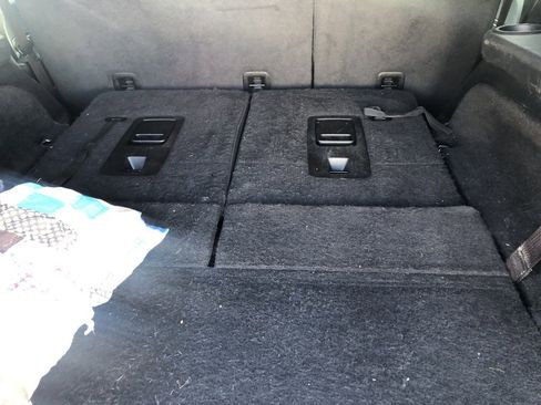 Used 2023 Dodge Durango GT image 6