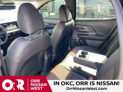 New 2025 Nissan Kicks SR w/ Interior Electronics Package image 17