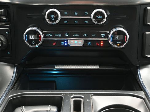 Used 2021 Ford F150 Lariat image 36