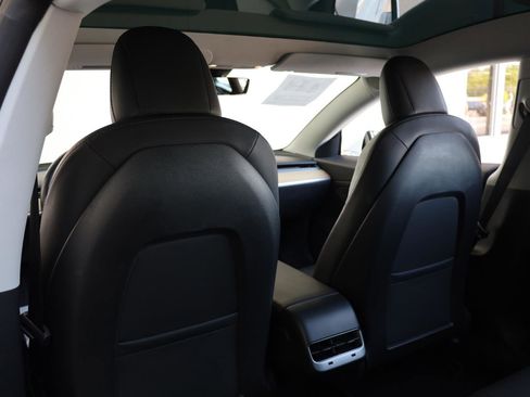 Used 2018 Tesla Model 3 Mid Range RWD image 20