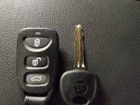 Used 2020 Hyundai Elantra SEL w/ Cargo Package (C1) image 32