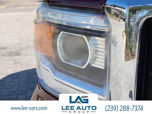 Used 2014 GMC Sierra 1500 SLE w/ SLE Value Package AWD/4WD image 9