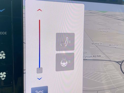 Used 2025 RAM 3500 Big Horn image 6