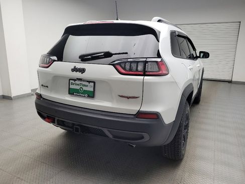 Used 2021 Jeep Cherokee Trailhawk w/ Sun, Sound & Nav Group AWD/4WD image 7