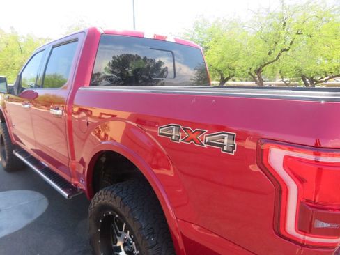 Used 2016 Ford F150 Lariat w/ Equipment Group 502A Luxury AWD/4WD image 7