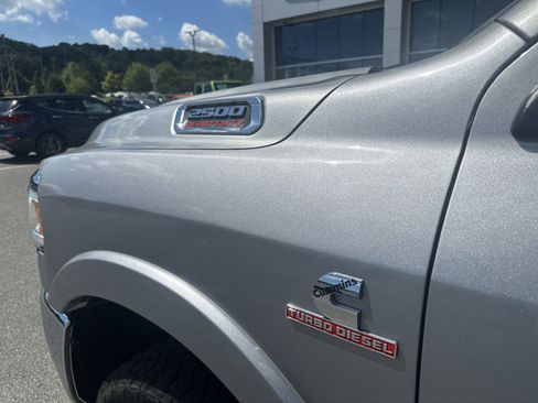 Used 2022 RAM 2500 Laramie image 12