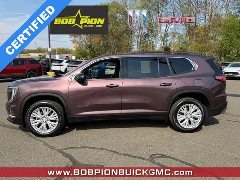 Certified 2024 GMC Acadia Elevation w/ Luxury Package AWD/4WD image 3
