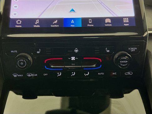 Used 2022 Jeep Grand Cherokee L Limited image 23