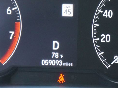 Used 2018 Honda Accord EX image 28