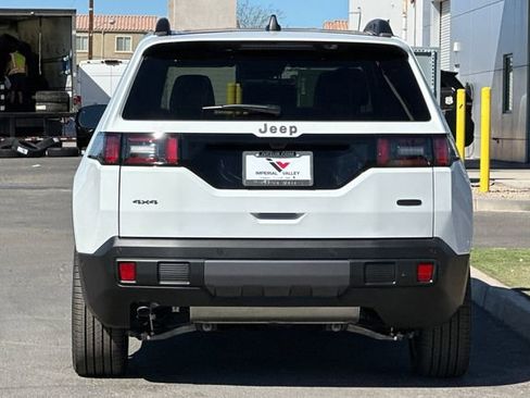 New 2026 Jeep Cherokee Overland AWD/4WD image 4