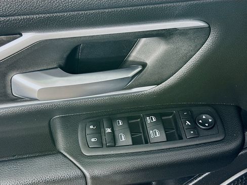 Certified 2023 RAM 1500 Big Horn AWD/4WD image 28