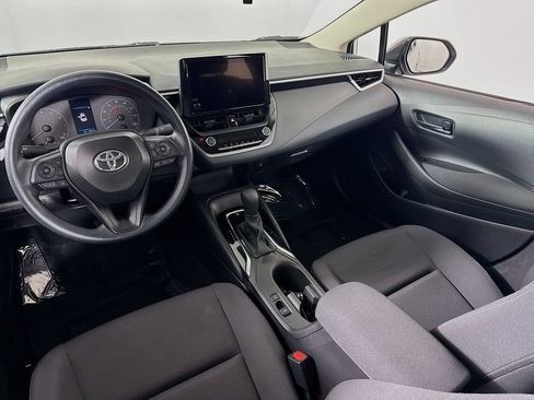 Certified 2025 Toyota Corolla LE image 20