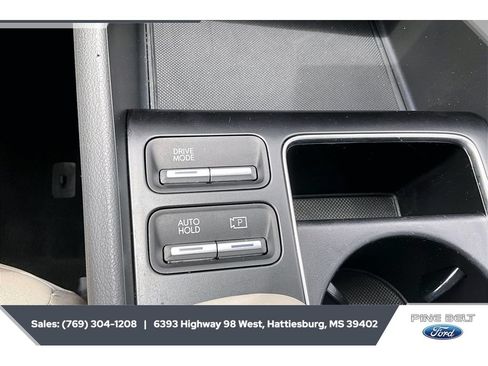 Used 2025 Hyundai Sonata SEL FWD image 22