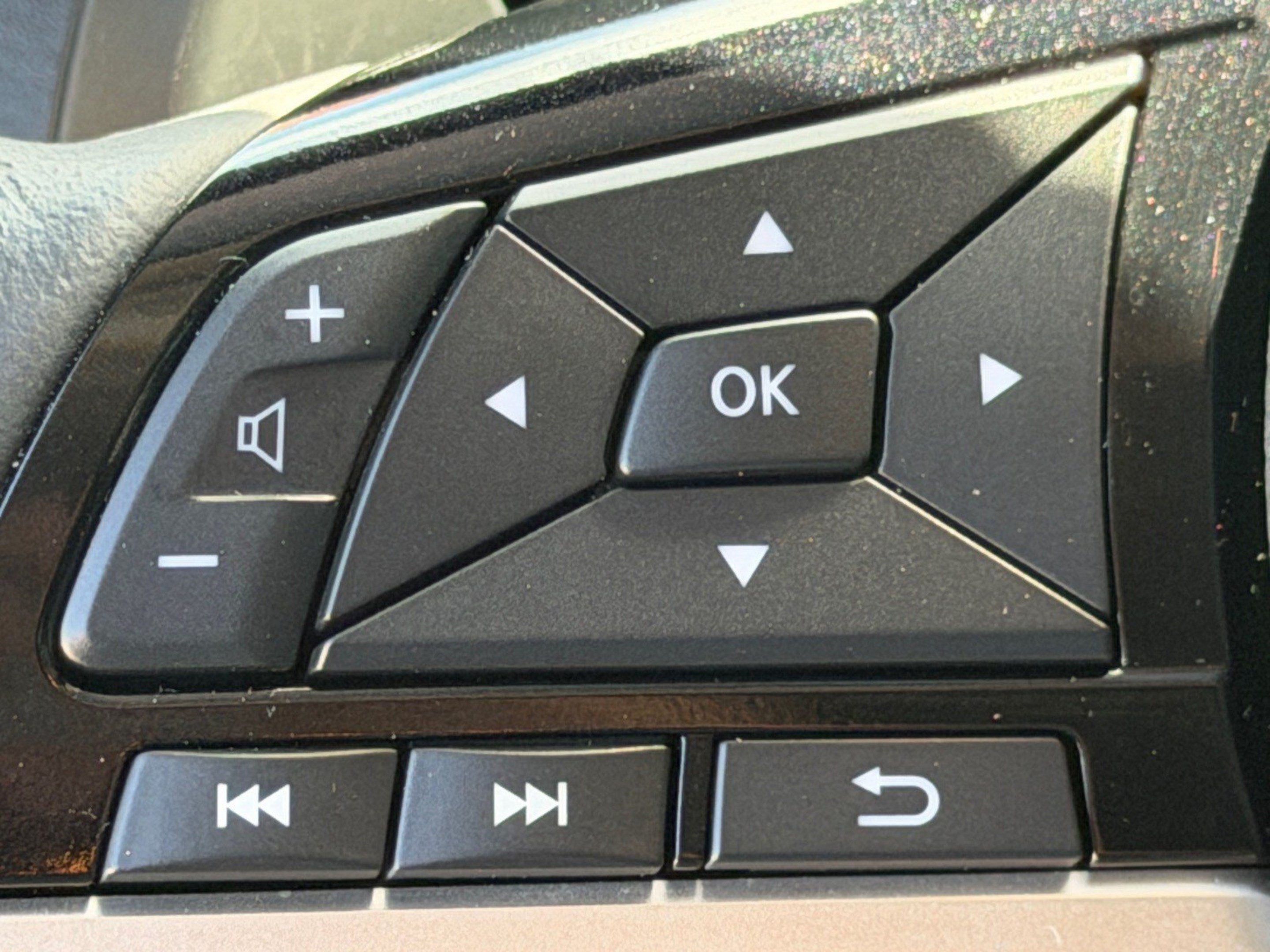 Used 2026 Nissan Altima 2.5 SR w/ SR Premium Package FWD image 30