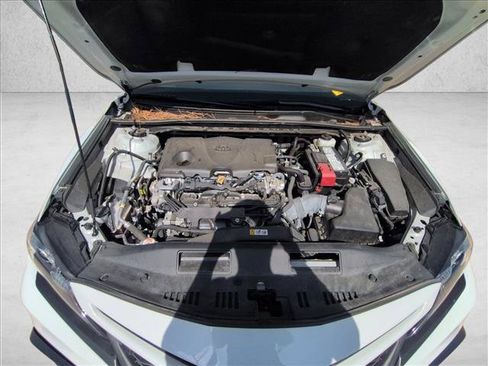 Used 2024 Toyota Camry SE w/ Convenience Package FWD image 18