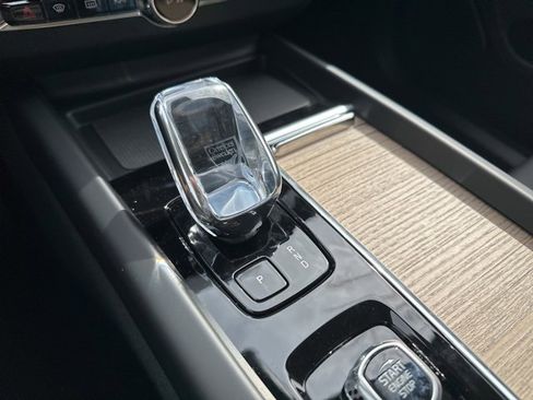 New 2026 Volvo XC60 B5 Plus w/ Climate Package image 14